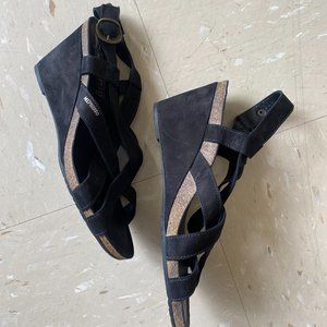 Mephisto Women's Strappy Black Suede Leather Wedge Heels